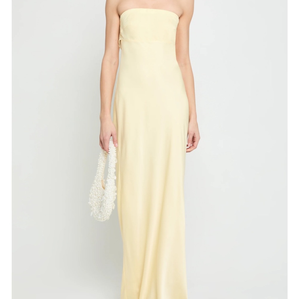 Elegant Cream Strapless Dress